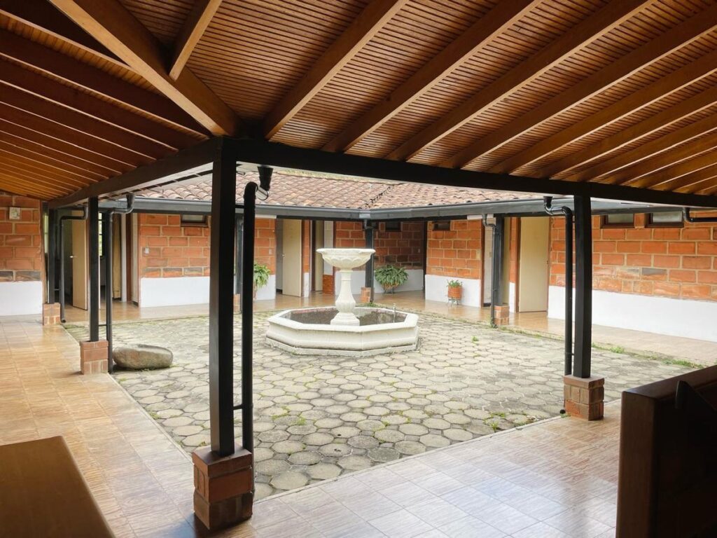 La Administración Distrital tiene nuevo albergue para las víctimas del conflicto armado que llegan a Medellín