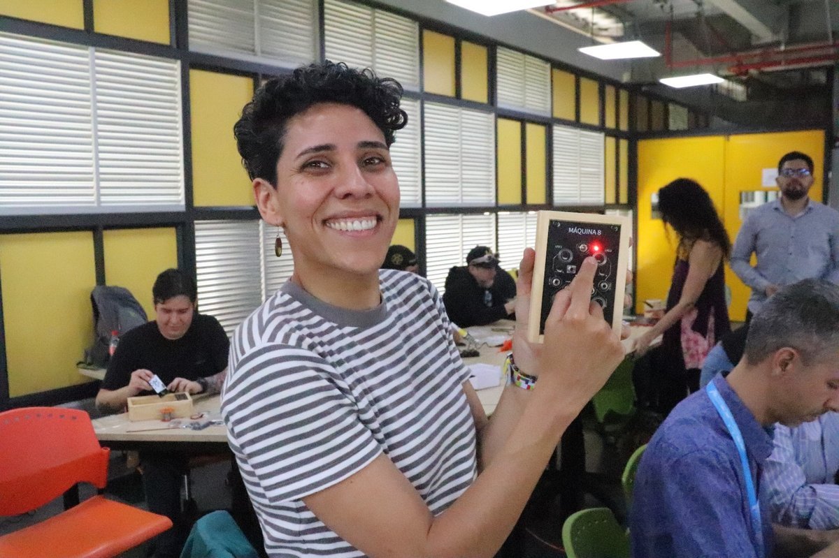 Medellín tendrá la primera escuela de música pública con enfoque en el género urbano y producción sonora Medellín tendrá la primera escuela de música pública con enfoque en el género urbano y producción sonora