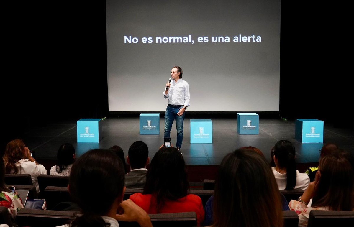 “Quiero que cada ciudadano sea parte de esta red, un solo caso tiene que movilizarnos como sociedad”: alcalde Federico Gutiérrez Zuluaga “Quiero que cada ciudadano sea parte de esta red, un solo caso tiene que movilizarnos como sociedad”: alcalde Federico Gutiérrez Zuluaga