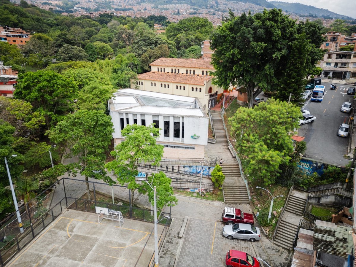 El Centro de Salud Alfonso López de Metrosalud, en la comuna Castilla, reabre sus puertas al público