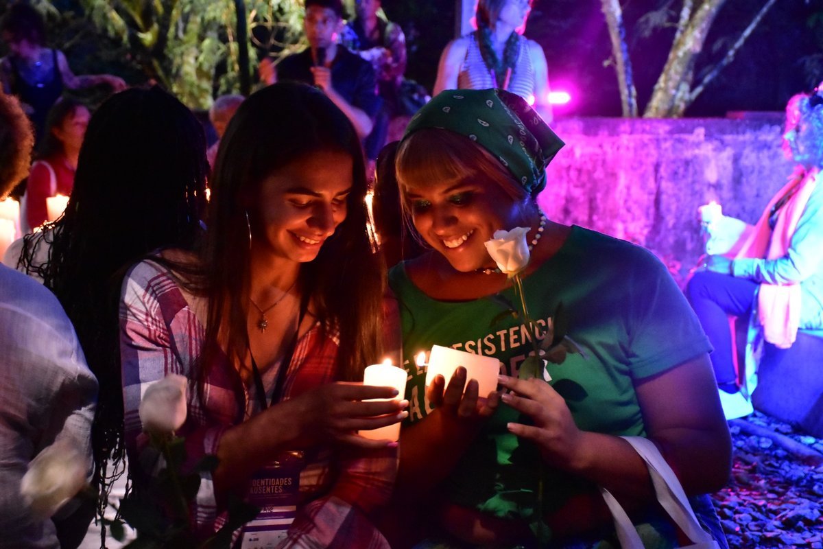 Medellín conmemora el Día Internacional de la No Violencia con una jornada simbólica y cultural Medellín conmemora el Día Internacional de la No Violencia con una jornada simbólica y cultural