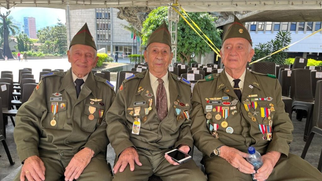 Con un homenaje a sus héroes, Medellín conmemora este 10 de octubre el Día del Veterano