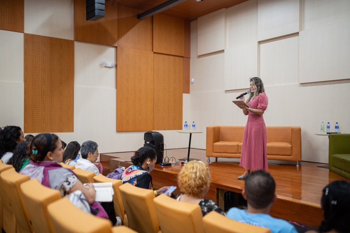 La Alcaldía de Medellín fortalece el liderazgo de las mujeres para consolidar un turismo responsable en la ciudad