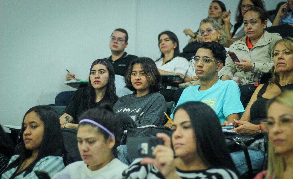“Los jóvenes quieren hablar de amor”: campaña de la Alcaldía de Medellín para promover el diálogo sobre la salud mental