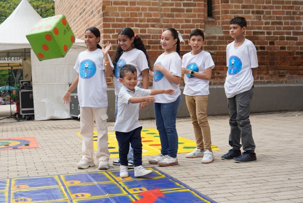 1.300 personas estuvieron en el primer “Festival Buen Vecino, Buen Centro”, en el Parque Bolívar