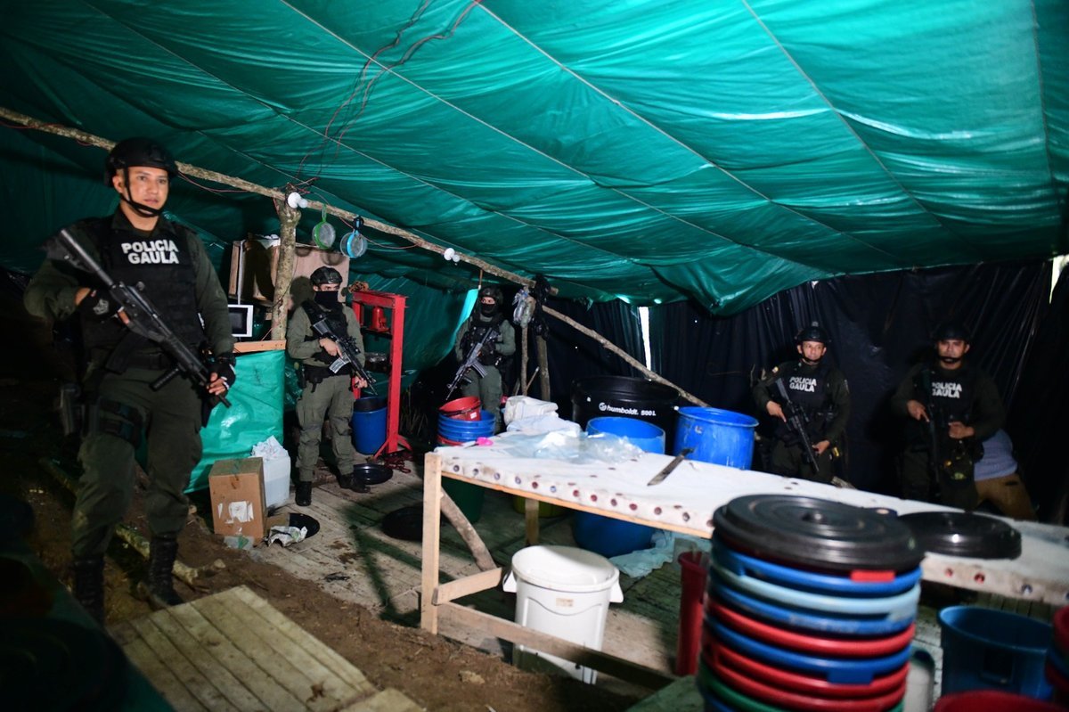 Desmantelado laboratorio de cocaína en Altavista; dos hombres fueron capturados en flagrancia