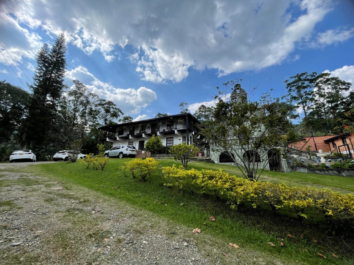 El desplazamiento forzado intraurbano se redujo el 26 % con respecto al año anterior en Medellín