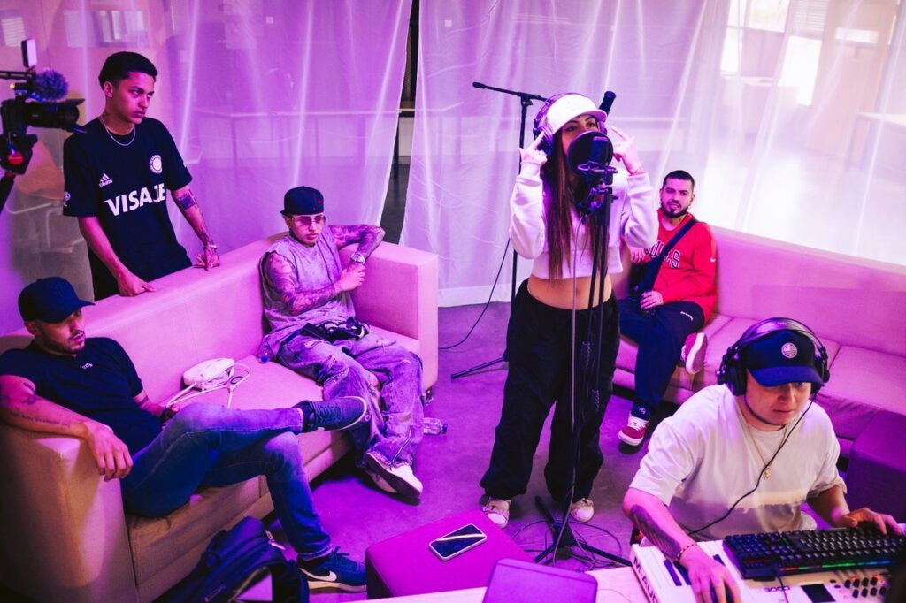 Se buscan otros 250 jóvenes apasionados por la industria musical: Medellín Music Lab abre nueva convocatoria