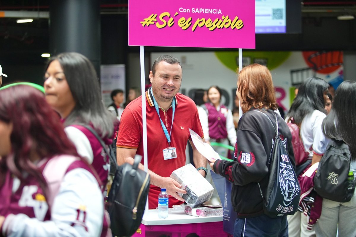 En los colegios, más de 15.800 jóvenes conocieron las oportunidades de acceso a la educación postsecundaria en Medellín