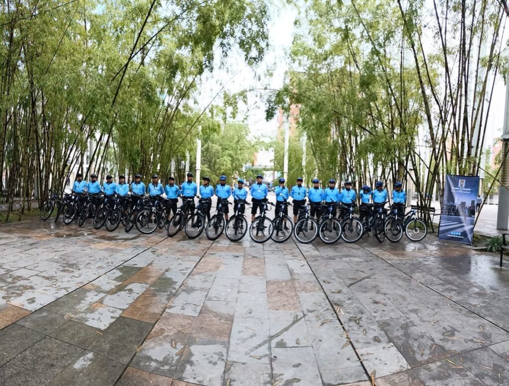 Regresan los agentes de tránsito en ‘bici’ a las ciclorrutas de Medellín