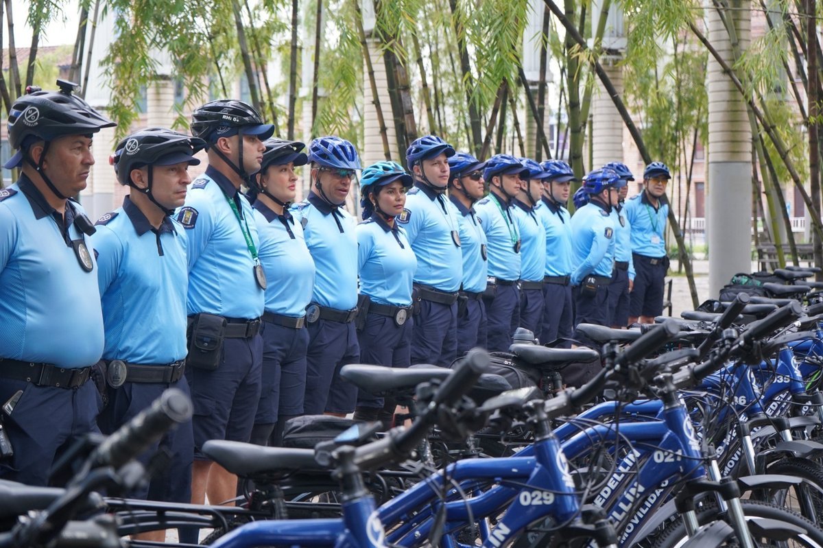 Regresan los agentes de tránsito en ‘bici’ a las ciclorrutas de Medellín