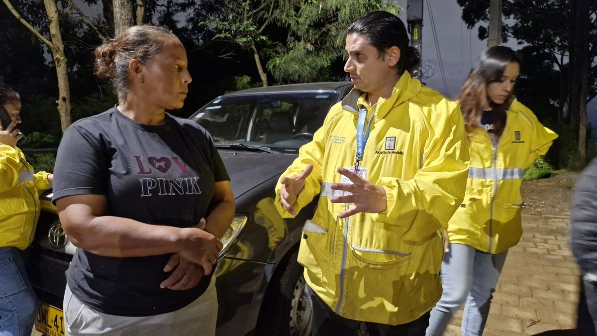 Por incendio en el sector de Carambolas 64 personas reciben atención integral del Distrito