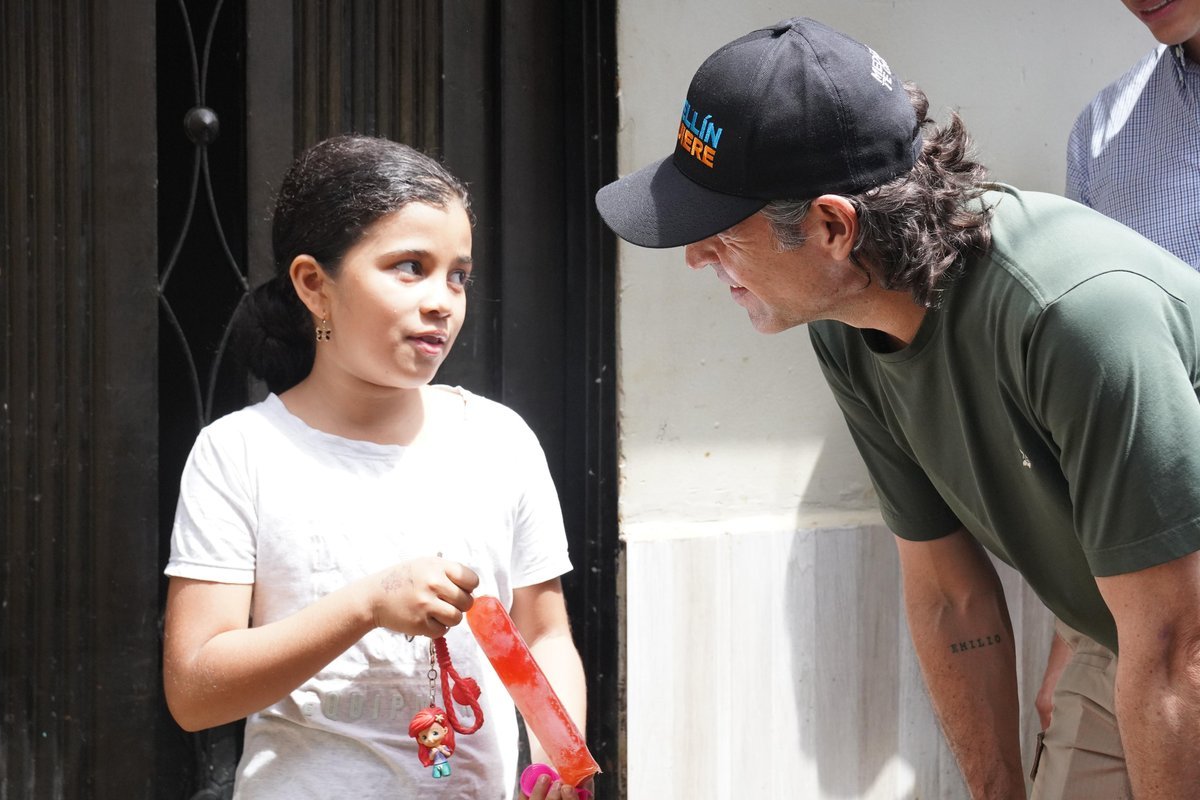 El alcalde Federico Gutiérrez entrega balance del acompañamiento integral a las 306 familias afectadas en Santa Cruz, sector El Sinaí