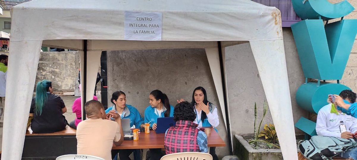 Los Centros Integrales para la Familia tienen un punto de atención fijo para las personas afectadas en El Sinaí