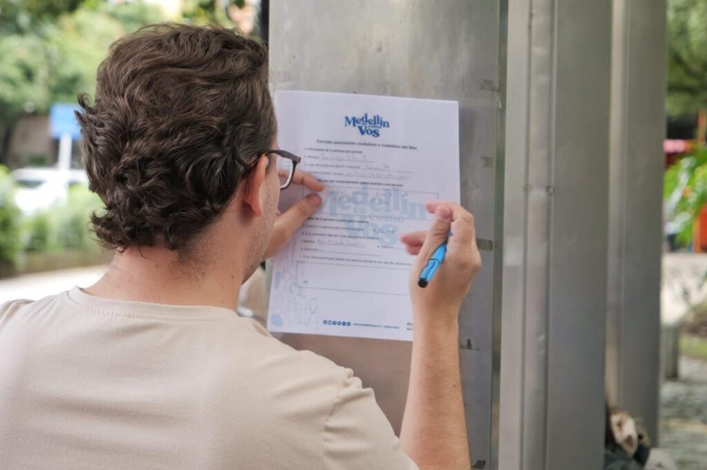 Con la postulación al “Ciudadano del mes” se reconocerá a quienes transforman Medellín con actos cotidianos