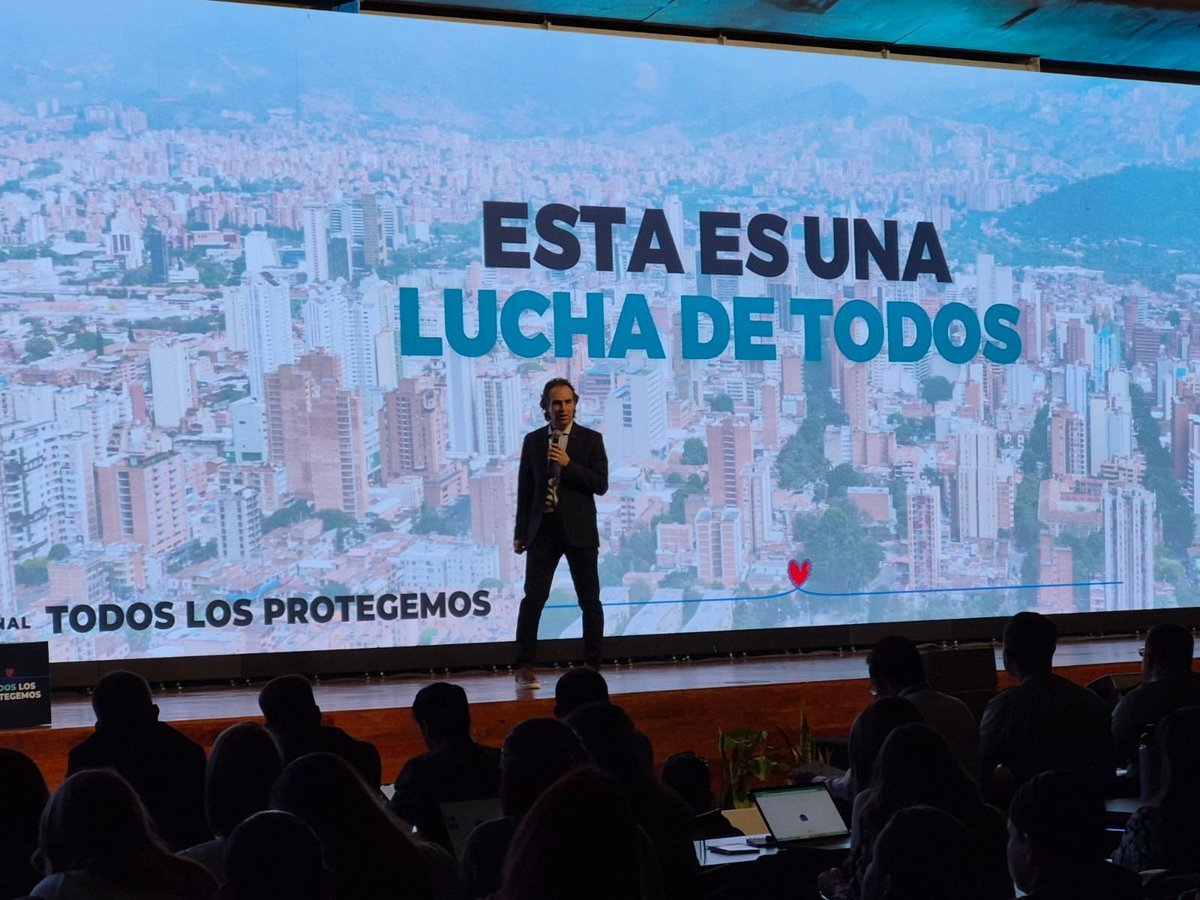 “Las ideologías dividen, los valores unen; que en el país nos una la protección de niñas, niños y adolescentes”: alcalde Federico Gutiérrez en el Congreso Todos los Protegemos “Las ideologías dividen, los valores unen; que en el país nos una la protección de niñas, niños y adolescentes”: alcalde Federico Gutiérrez en el Congreso Todos los Protegemos