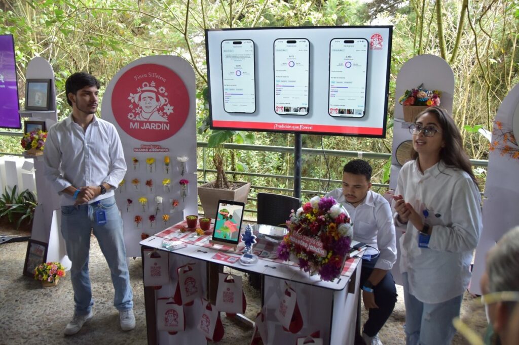 Estudiantes de la I.U. Pascual Bravo acompañaron a propietarios de fincas silleteras de Santa Elena para que se conviertan en destinos turísticos