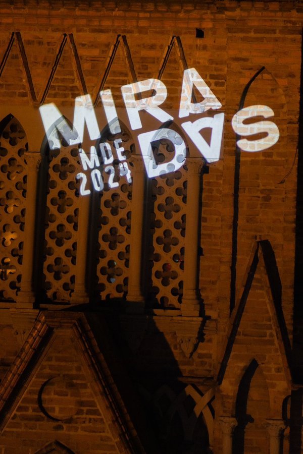 Con la primera jornada del Foro de Industria y la proyección de tres cortometrajes arranca Miradas Medellín 2024 Con la primera jornada del Foro de Industria y la proyección de tres cortometrajes arranca Miradas Medellín 2024