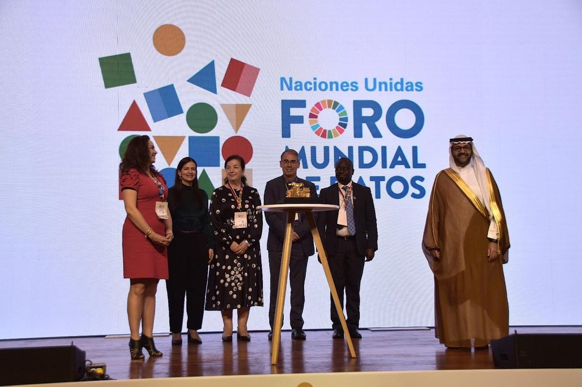 Con compromisos e intercambios de experiencias en el uso de información estadística, finalizó en Medellín el Foro Mundial de Datos