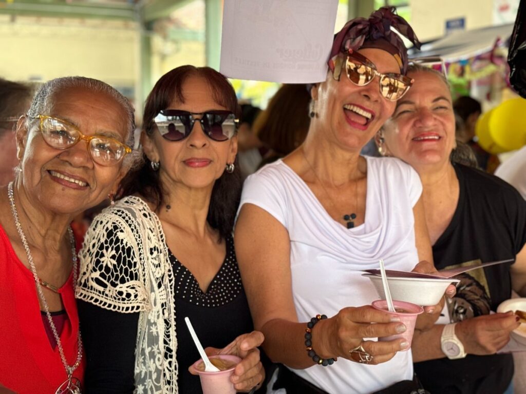 659 hogares de Medellín fortalecen la convivencia, las relaciones interpersonales y la salud mental