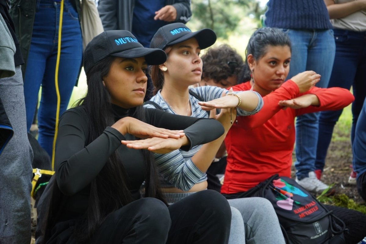Medellín busca 300 jóvenes que quieran aprender a narrar las historias de sus territorios