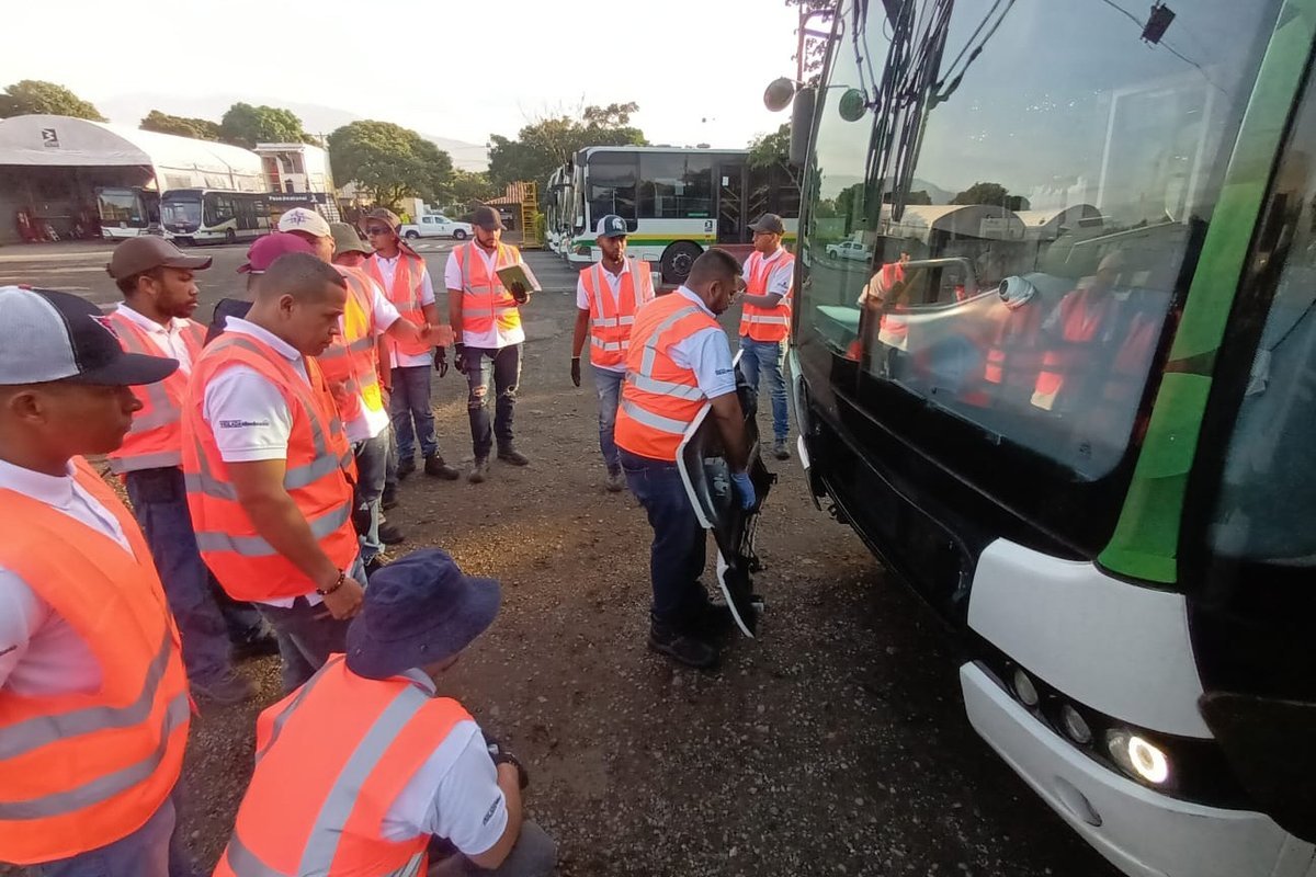 Pascual Bravo de Medellín recibió premio internacional por capacitar operarios de conducción de la empresa Metro Pascual Bravo de Medellín recibió premio internacional por capacitar operarios de conducción de la empresa Metro