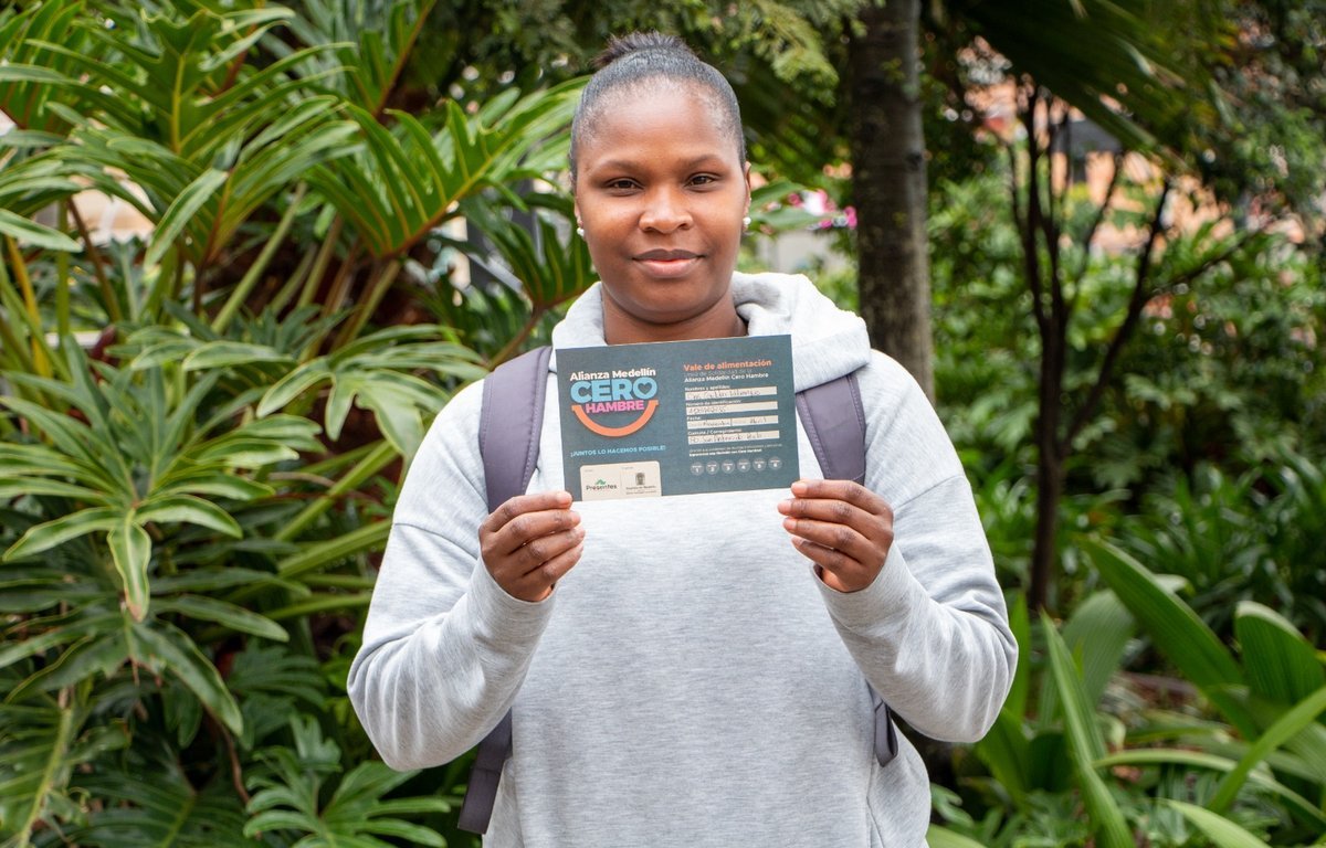 La Alianza Medellín Cero Hambre ha entregado más de 1 millón de platos de comida en la ciudad - Foto alcaldía de Medellín
