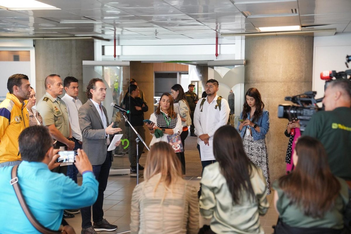 “La falta de cultura de unos pocos, termina afectando la tranquilidad de muchos”: alcalde Federico Gutiérrez presentó balance de los primeros días de diciembre