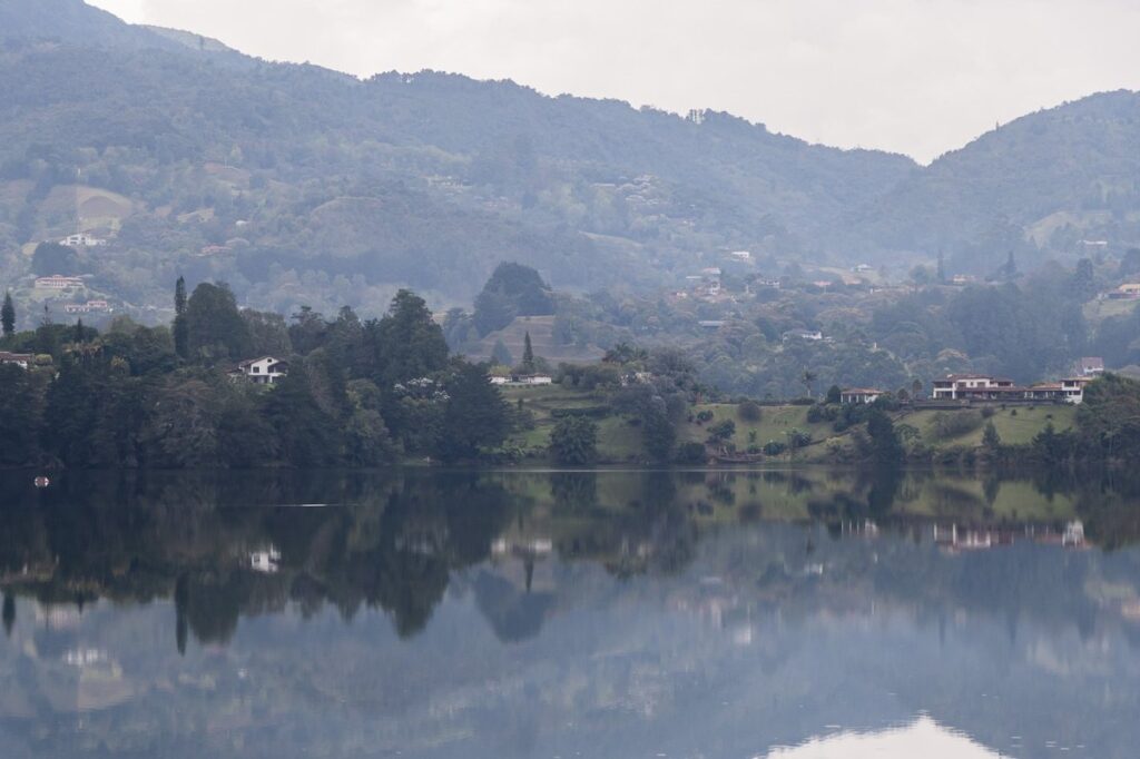 proteger embalses del oriente-3