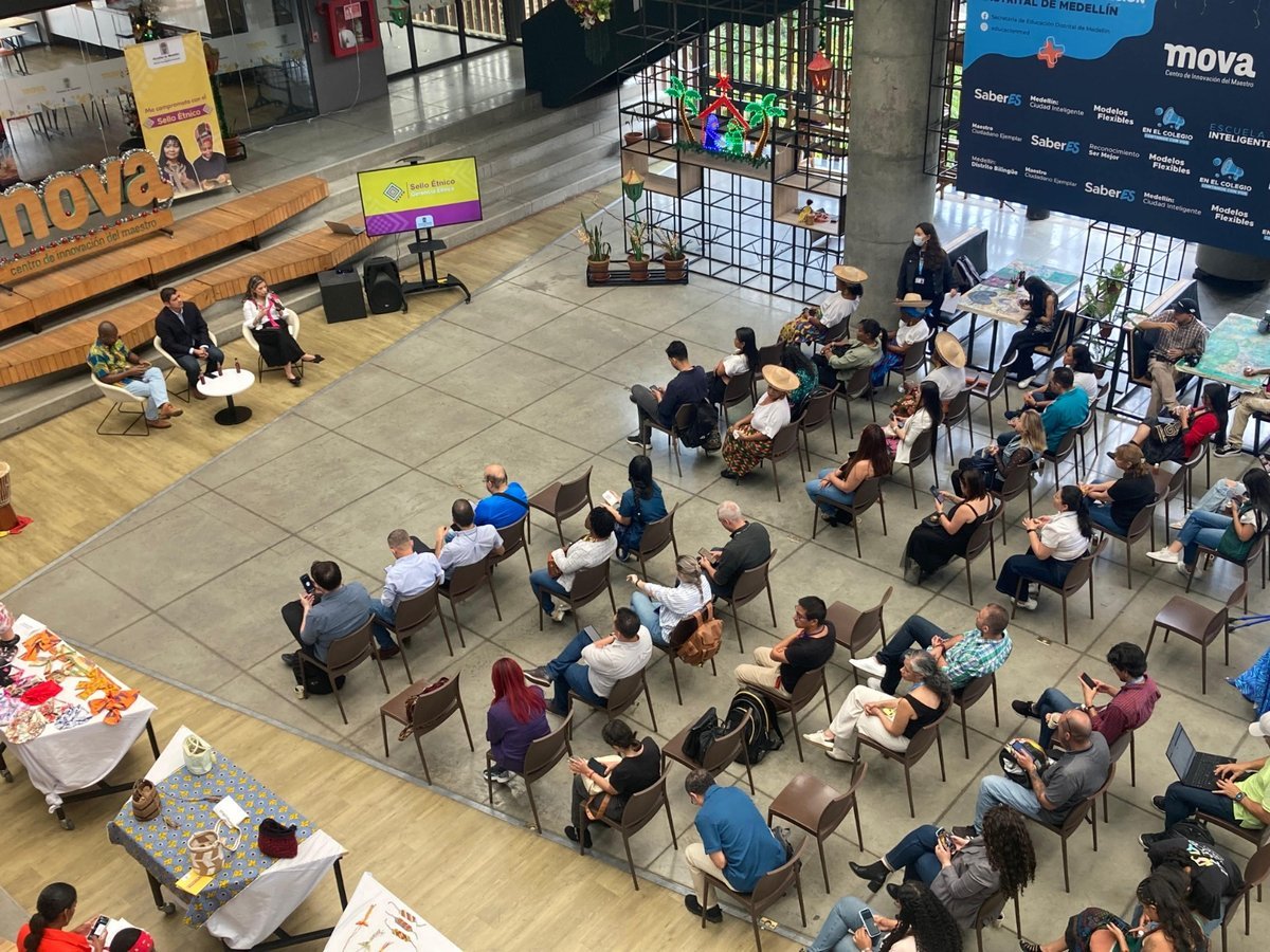 La Administración Distrital estimula la inclusión de diversas poblaciones en la vida de la ciudad por medio del Sello Étnico - Foto alcaldía de Medellín