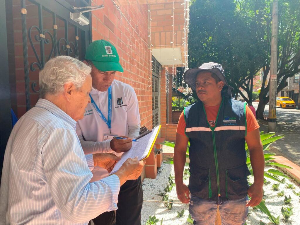 El mensaje de separar y reciclar llegó a 5.000 hogares del occidente de Medellín en 2024