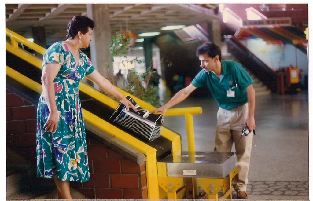 Pasajera de la Terminal del Norte de Medellín