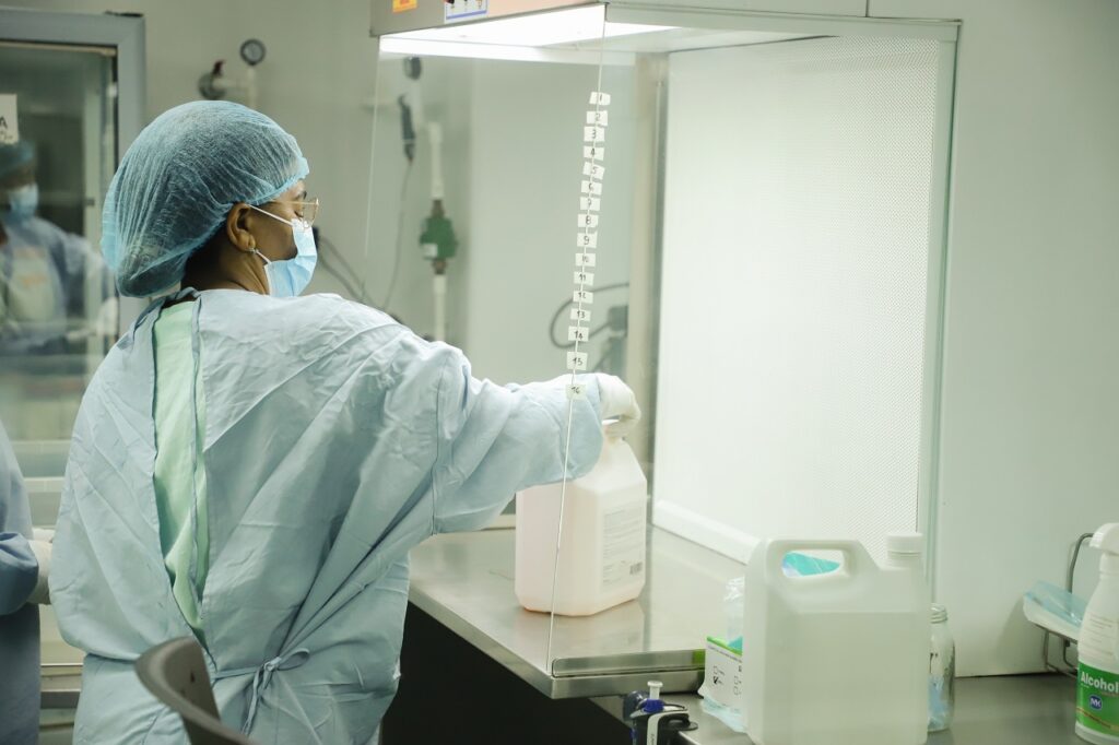 Asistente de la salud en análisis