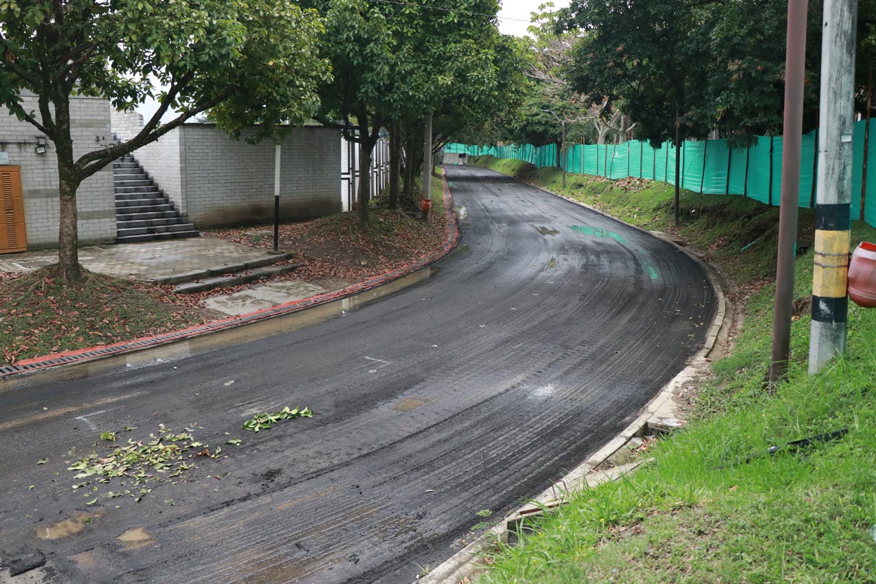 Pista de trote de la unidad deportiva de Belén
