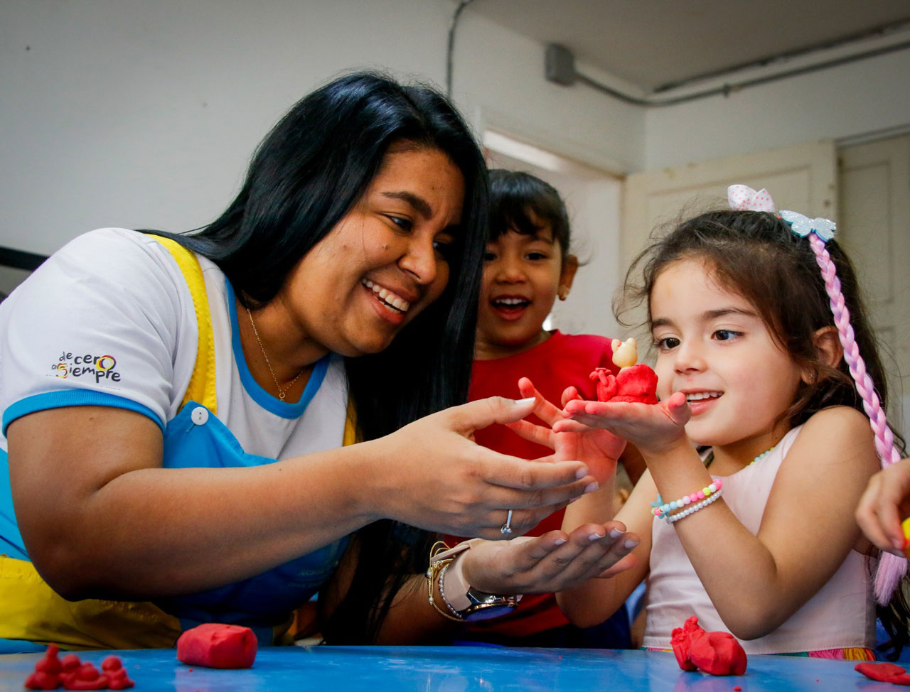 Buen Comienzo aún tiene cupos disponibles en los centros y jardines infantiles de toda la ciudad