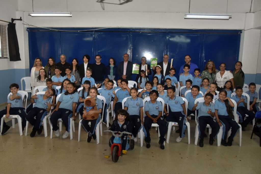 Niños del proyecto escolar japonés para transformar la formación musical