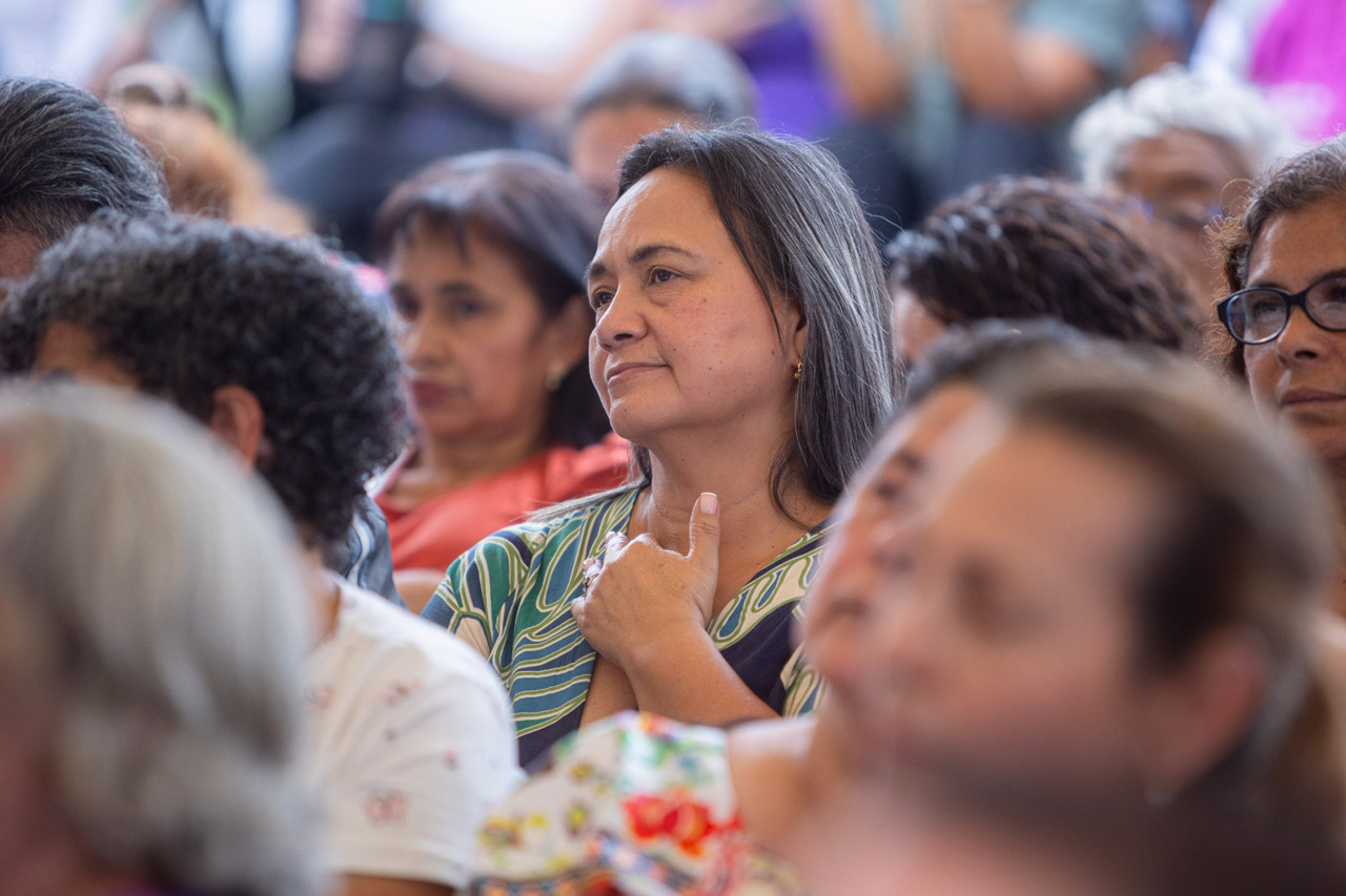 Medellín recibe reconocimiento internacional por su compromiso con las oportunidades para las mujeres