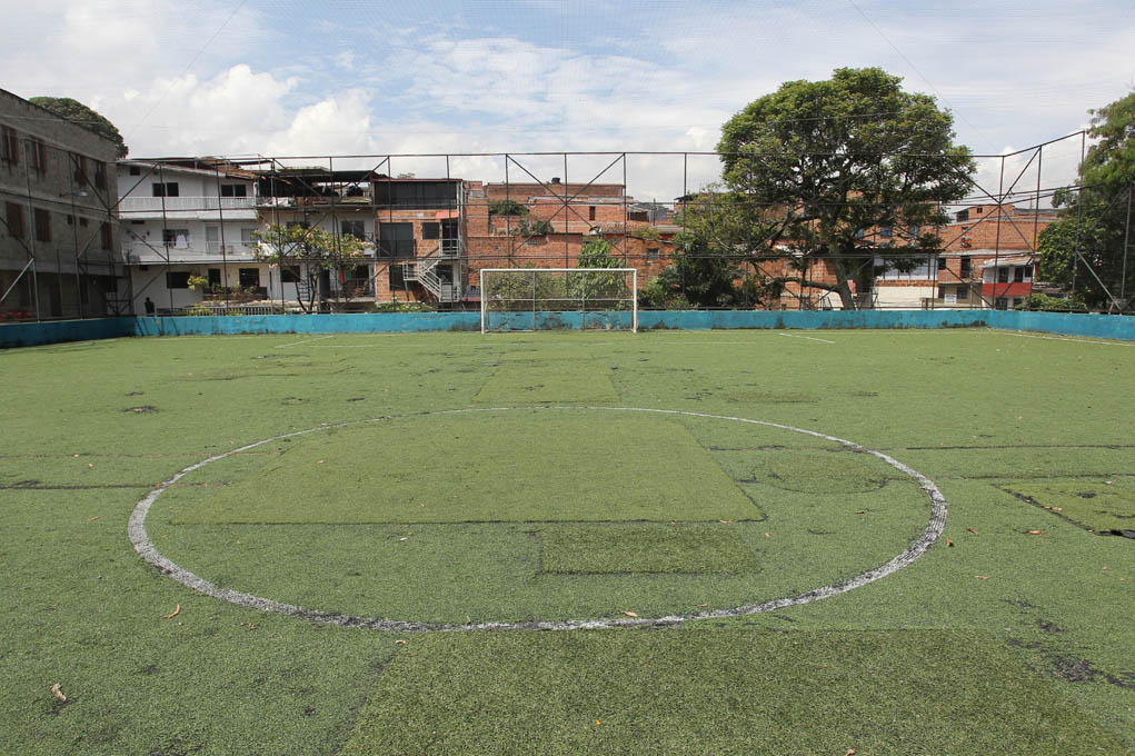 Así se veía la cancha de fútbol en Aranjuez
