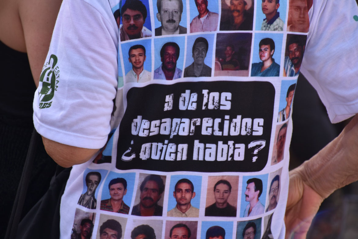 La Alcaldía de Medellín reafirma su compromiso con las víctimas de crímenes de Estado La Alcaldía de Medellín reafirma su compromiso con las víctimas de crímenes de Estado