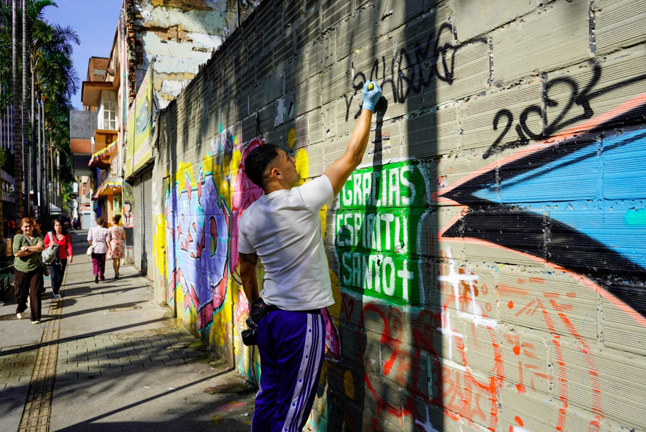 El pasaje Junín y el Parque Bolívar de Medellín quedaron como una tacita de plata