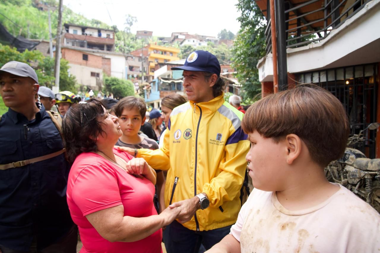 Imagen Alcalde donación Medellín nos necesita