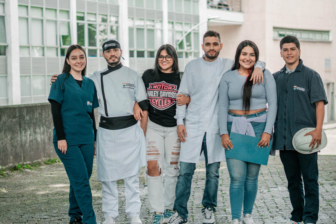 En Medellín hay 11.582 cupos para pregrado y posgrado en el segundo semestre del año