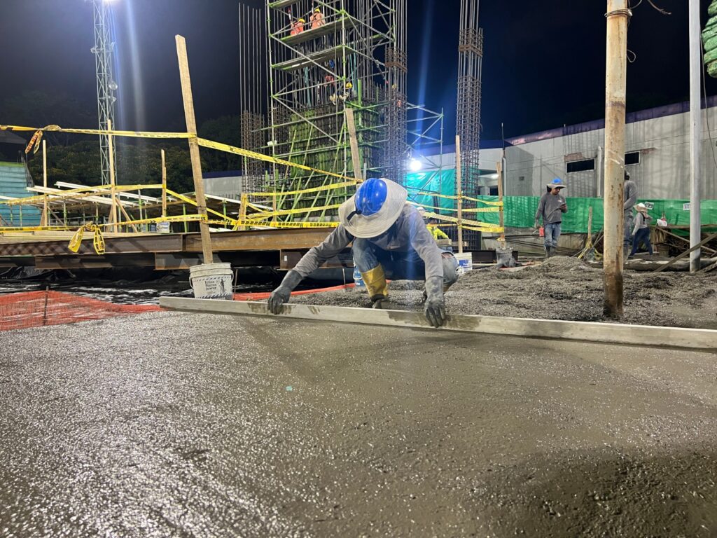 Imagen complejo acuático renovación