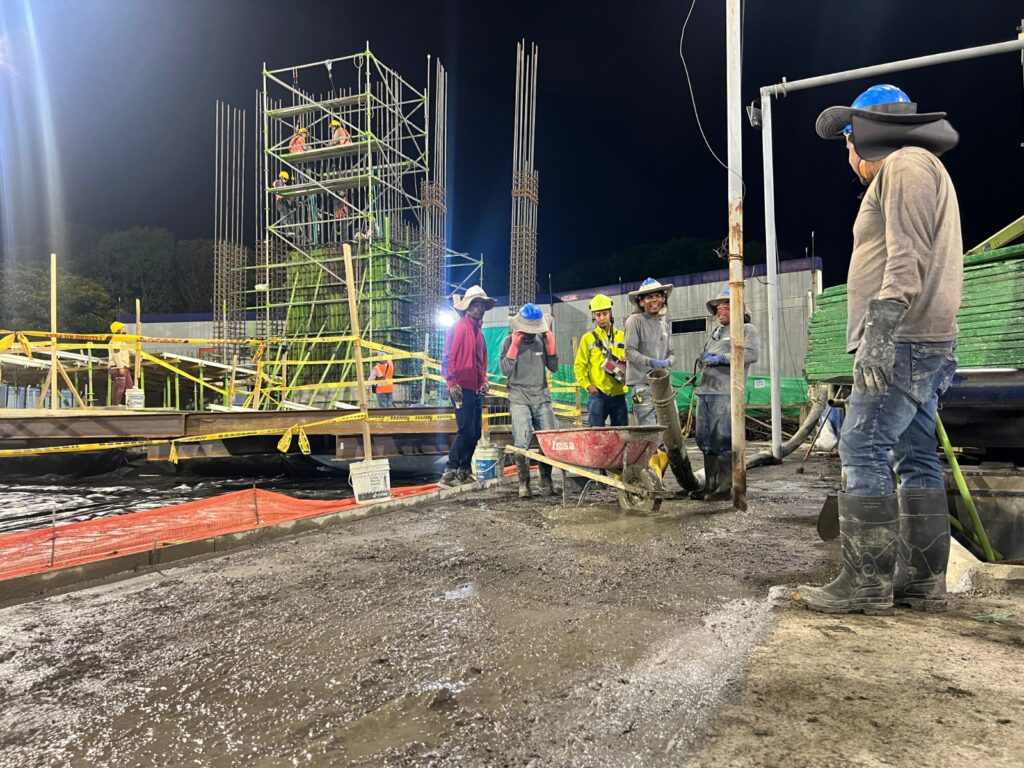 Imagen complejo acuático renovación 2