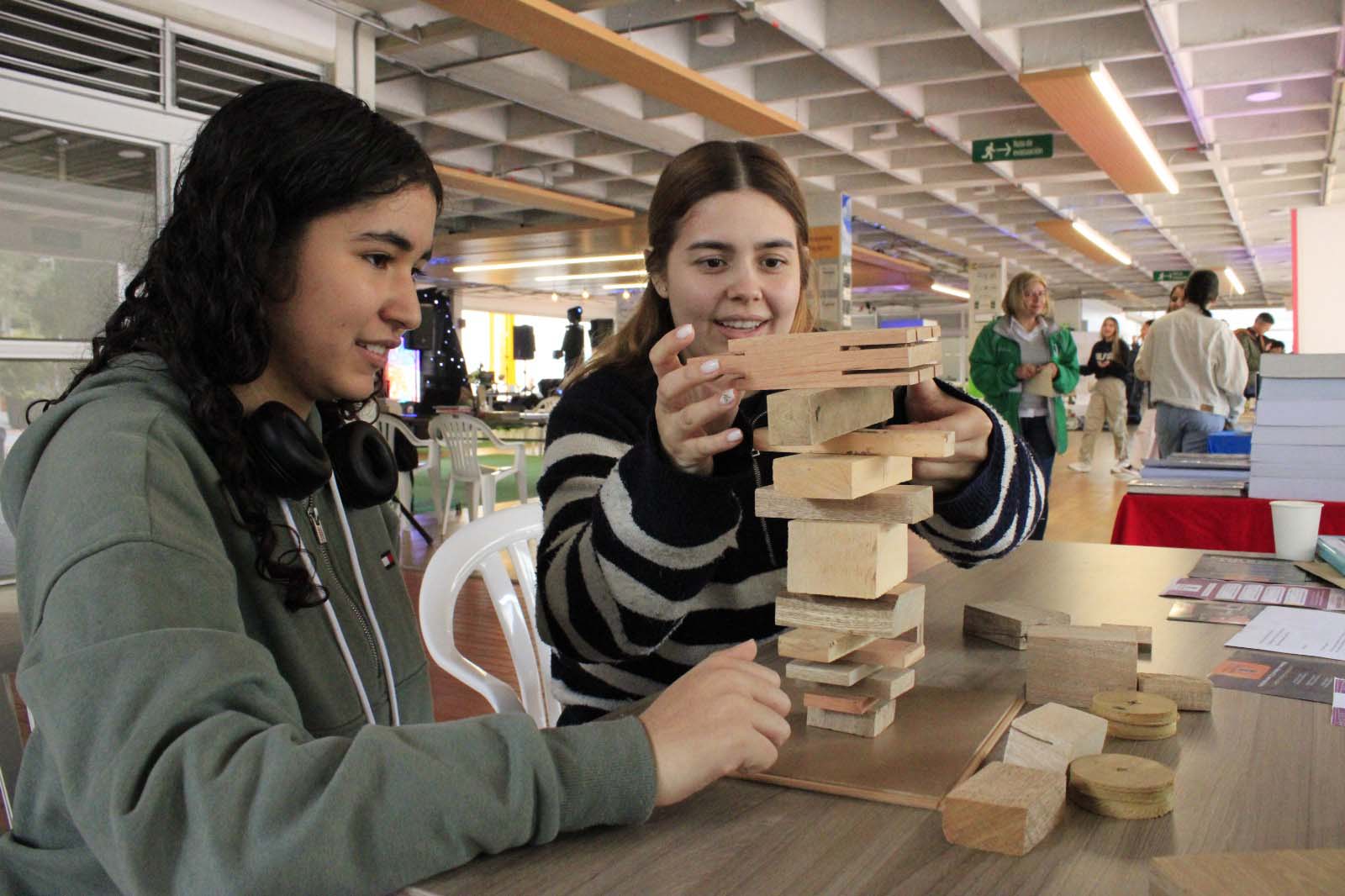 Imagen estudiantes universitarios 3 Imagen estudiantes universitarios 3