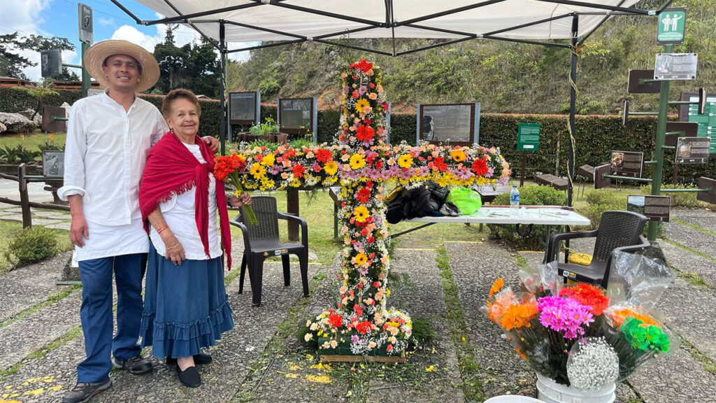 Imagen familia cruces de flores