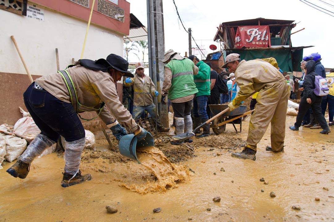 Imagen limpieza de vía en el corregimiento San Antonio de Prado