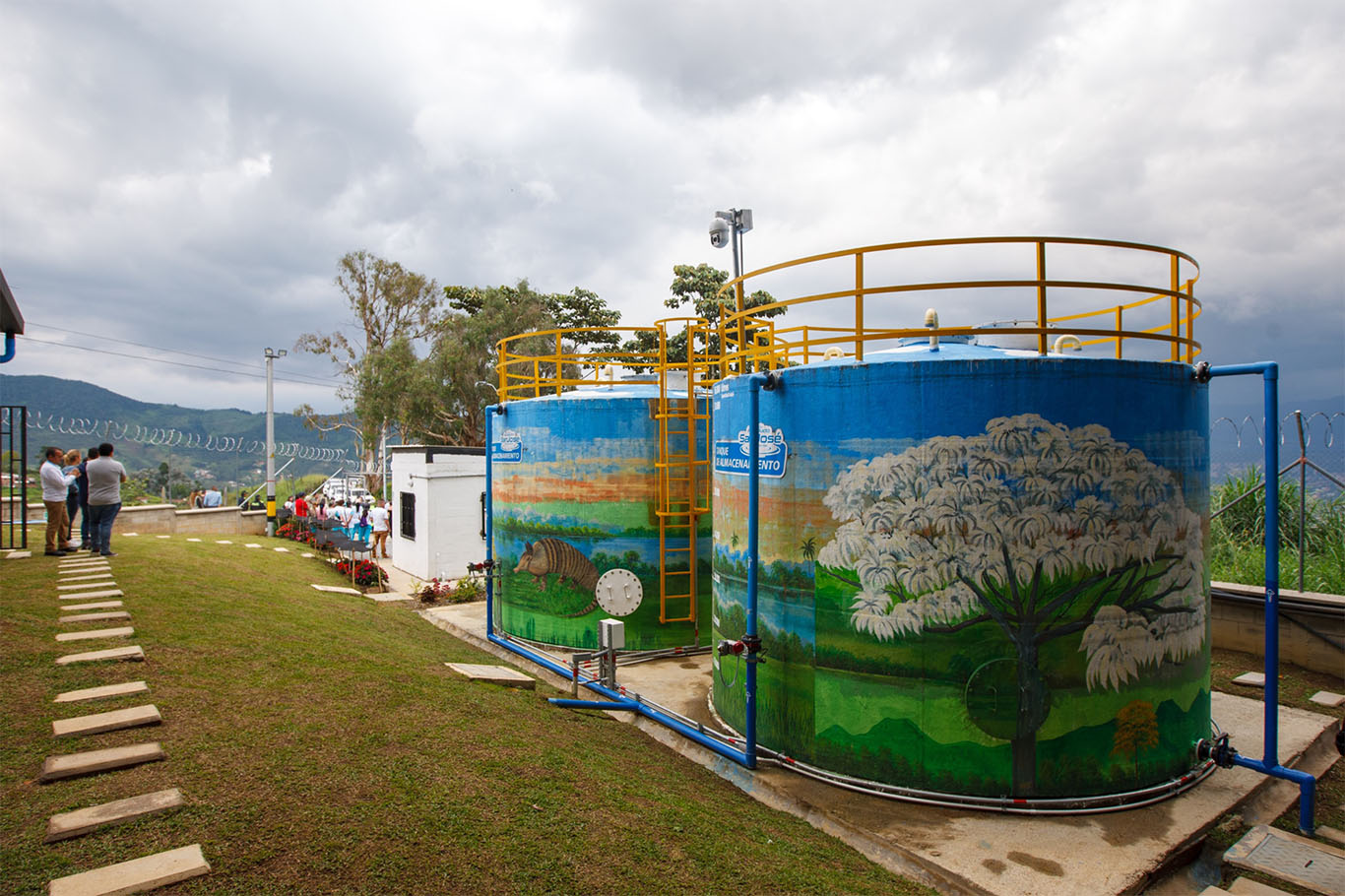 Imagen tanques acueducto
