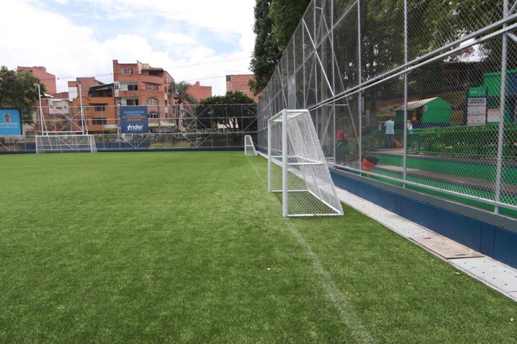 Unidad deportiva La Floresta