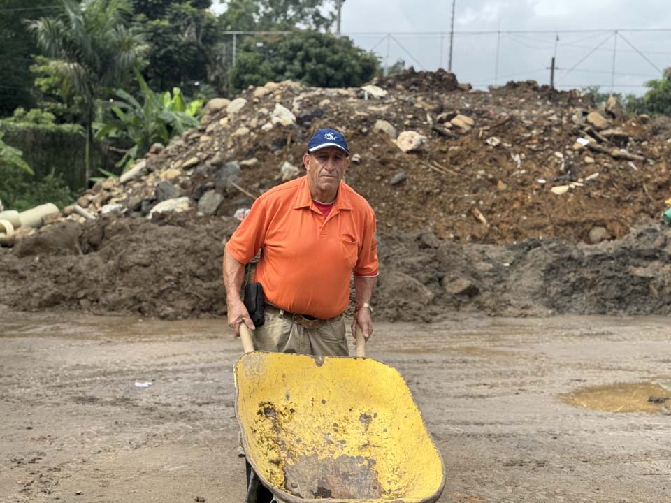 Imagen Carlos Hernández con carreta